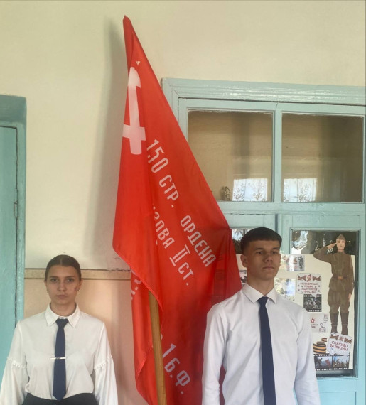 Часовой у Знамени Победы.